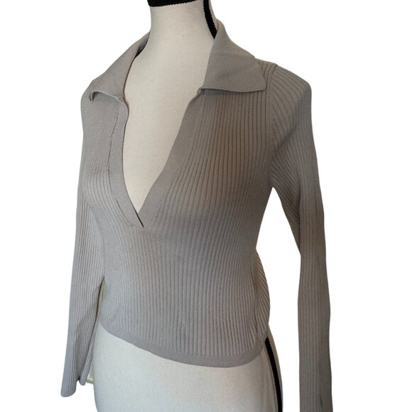Aritzia Sculpt Knit Long Sleeve Polo | Matte Pearl | Size M | - Picture 3 of 6